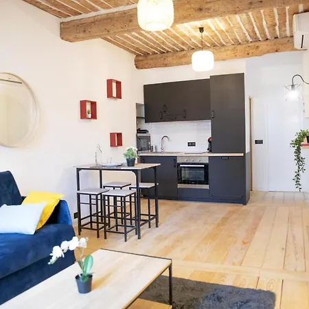 Old Town Haven Apartament *