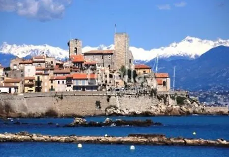 Old Town Haven Antibes